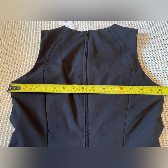 H&M Sheath Bodycon Sleeveless Midi Little Black Dress Size 6 EUC - Picture 5 of 9